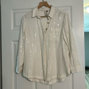 Pilcro sequence button up